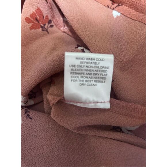 Pink Republic Knotted Hem Top Size S Round Neckline Floral Print 3/4 Sleeves - Picture 10 of 10